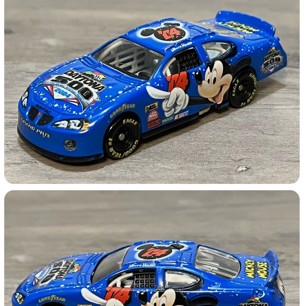 NIB 2004 Daytona 500 Disney Mickey Mouse Monte Carlo 1:24 Scale Die-Cast car